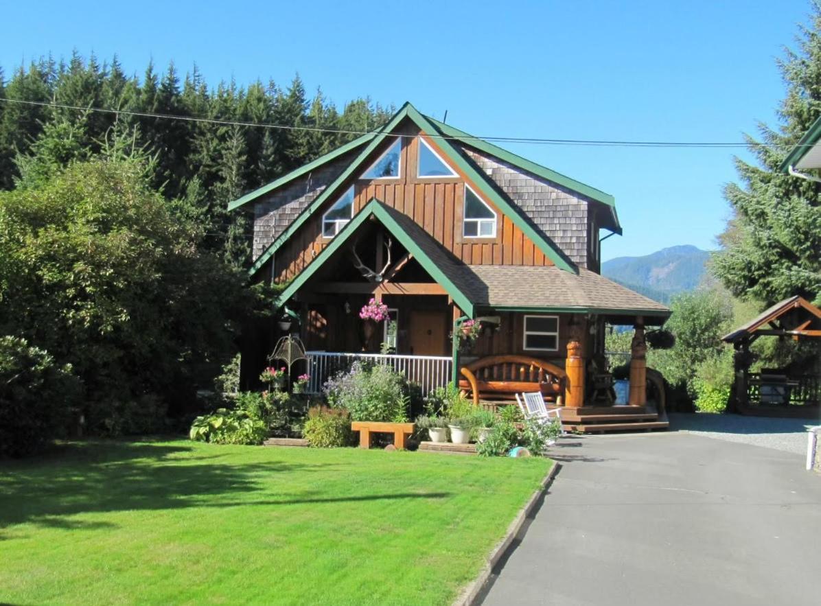 Wild Coast Wilderness Resort Port Renfrew Ngoại thất bức ảnh
