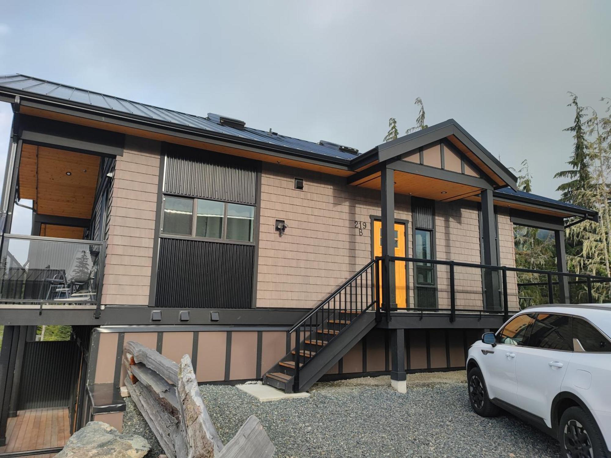 Wild Coast Wilderness Resort Port Renfrew Ngoại thất bức ảnh