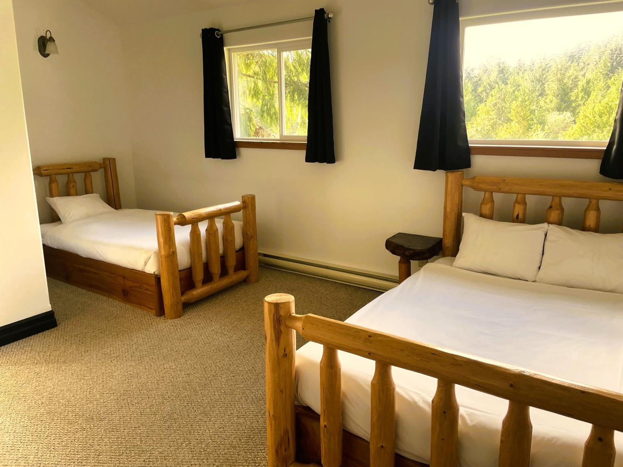 Wild Coast Wilderness Resort Port Renfrew Ngoại thất bức ảnh